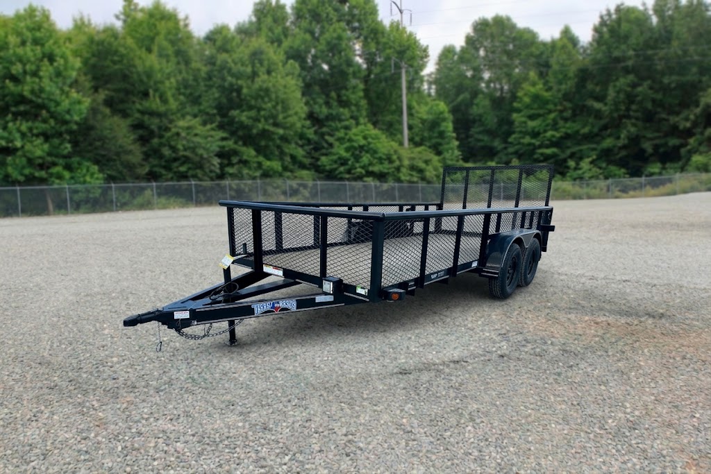 Texas Bragg 16P 16-foot utility trailer, side view